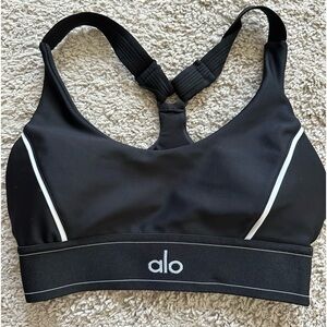 Alo Yoga sports bra